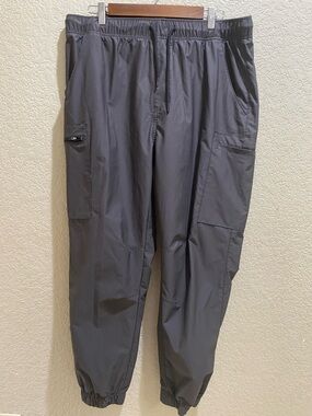 Plugg Men's Gray Cargo Joggers with Utility Pockets